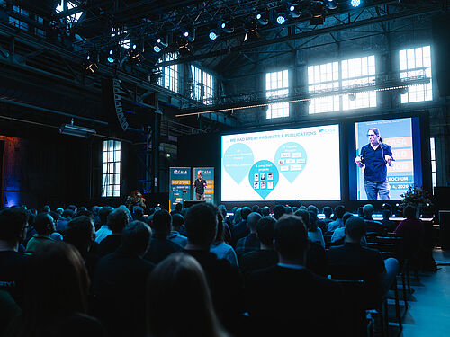 Das Publikum von hinten