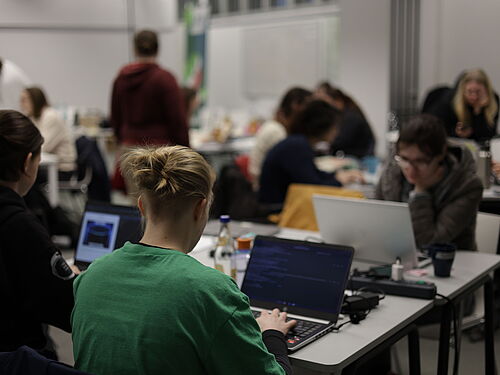 People at the laptop